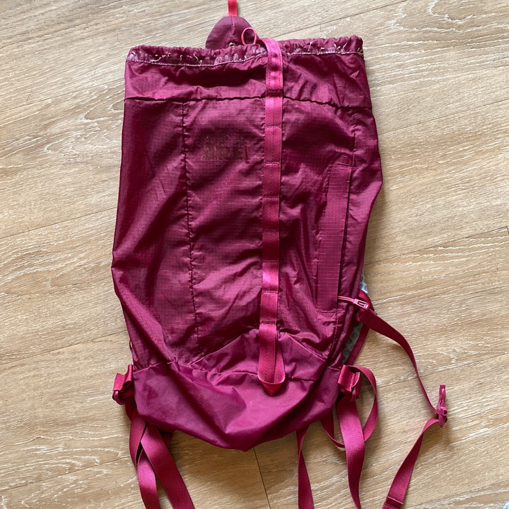 REI Co-op Flash 18 Daypack